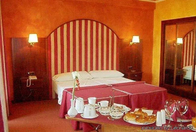 Hotel Bluesea Al Andalus Torremolinos 4*,